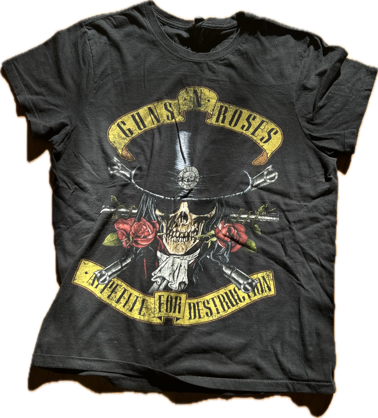 Guns N Roses Tee (worn by Liliac)