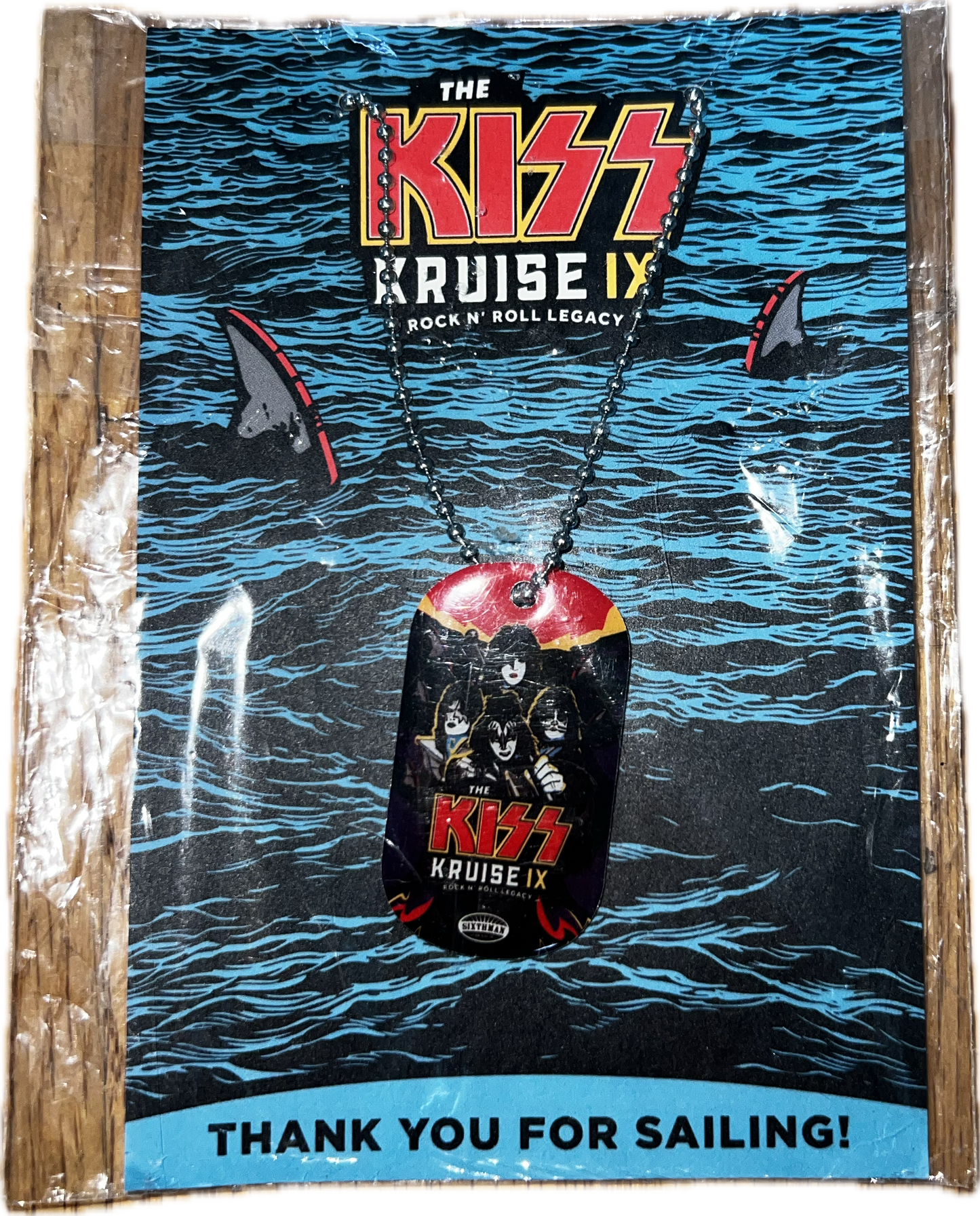 Kiss Kruise Necklace